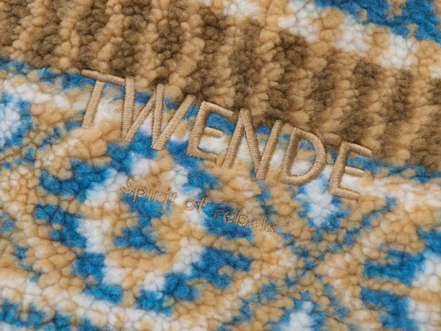 All season teddy zip fleece