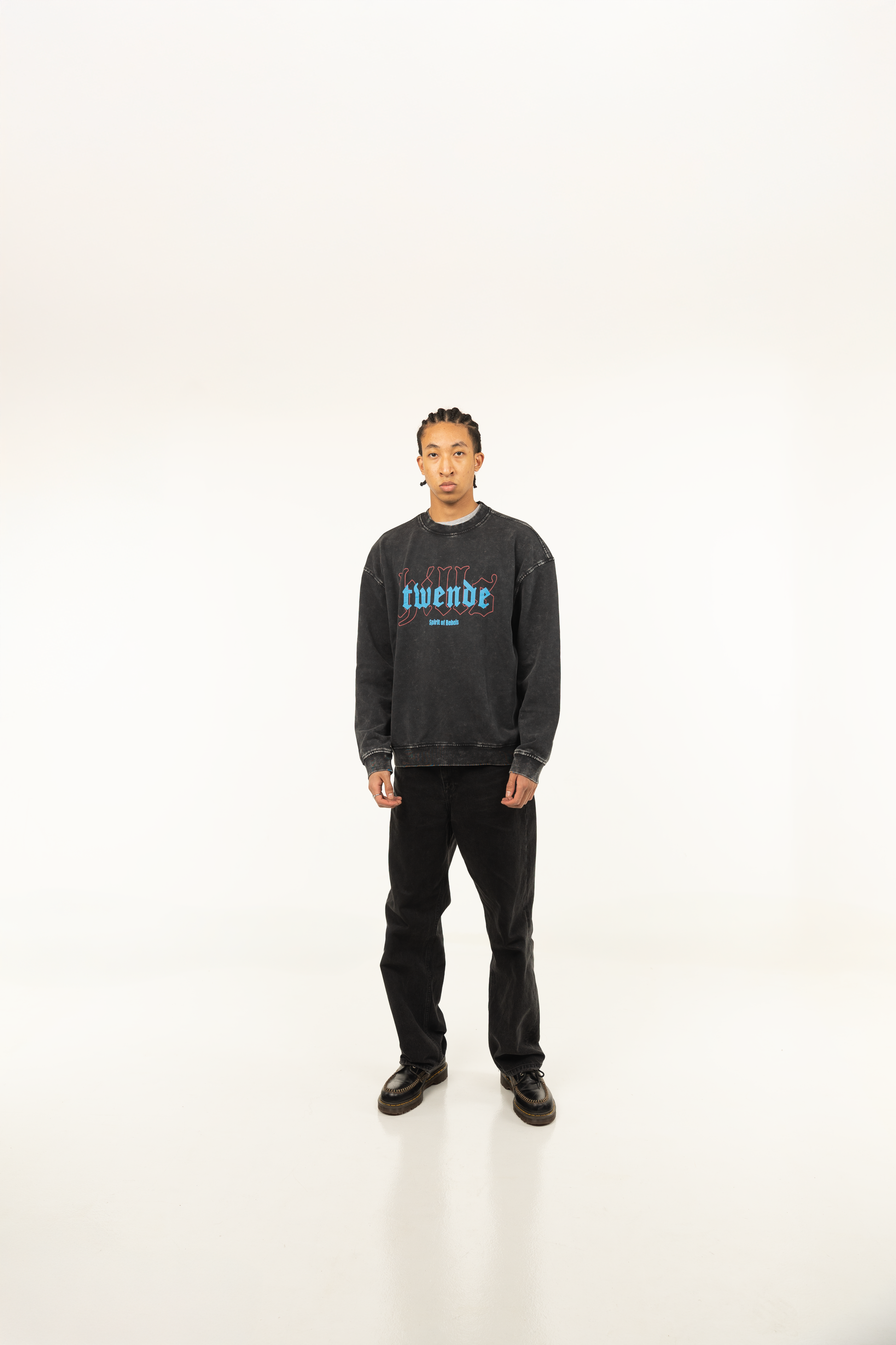 CREWNECK_ISMAEL_FRONT#1-kopi.png